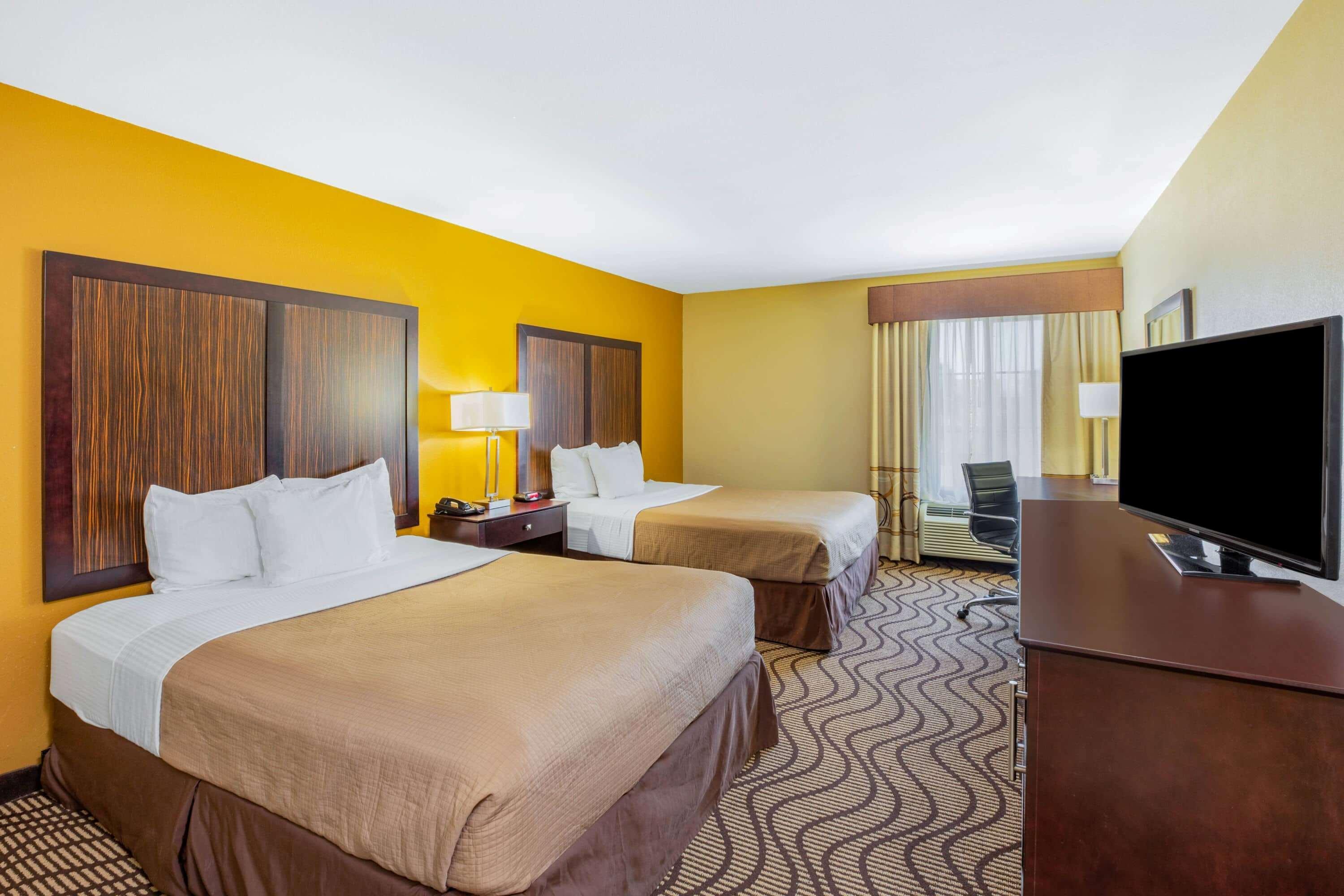 La Quinta By Wyndham Floresville Exterior photo